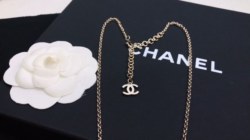 Ch**el necklaces